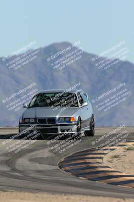 media/Oct-24-2025-Doghouse Garage (Fri) [[783d2ff07a]]/3-Intermediate/Session 3 (Turn 12)/